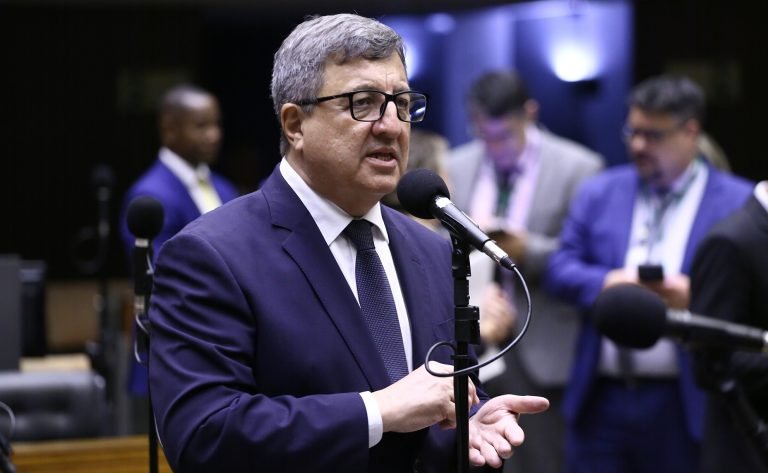 Discussão e votação de propostas legislativas. Dep. Danilo Forte (UNIÃO - CE)