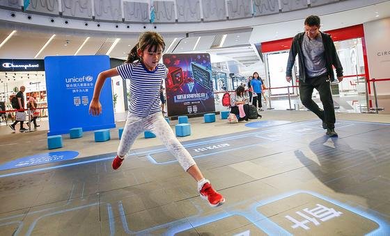 Meninas e mulheres são vítimas de bullying online contra pessoas com deficiência