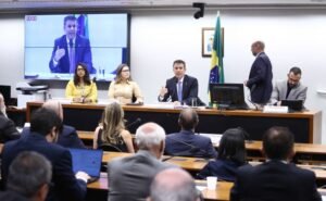 Audiência Pública Interativa - Qualidade e fiscalização dos suplementos alimentares comercializados no Brasil.