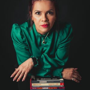 Picture of Dra. Nívea Alves de Almeida