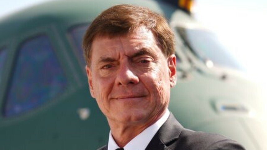 Gomes Neto, CEO da Embraer, virou “CTO”. A culpa é de Trump