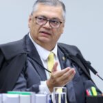 Dino proíbe governo de reter taxas da CVM