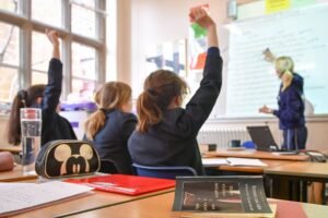 O que aprendi com 150 adolescentes (13 a 17 anos) - 05/05/2026 - Folhateen