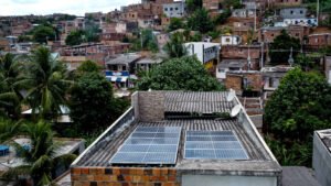 Brasil precisa coordenar geração de energia solar - 16/06/2026 - Joisa Dutra