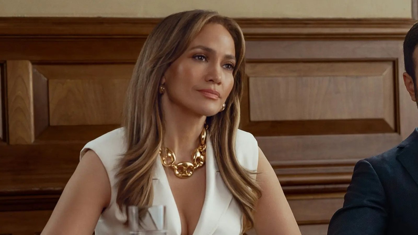Os 10 melhores filmes com Jennifer Lopez, de Paixão de Escritório