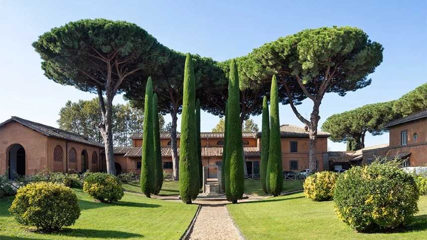 Quatro séculos de verões papais e a reinvenção de Castel Gandolfo