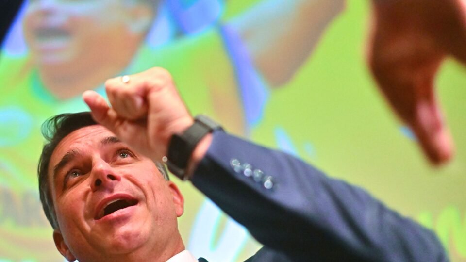 Flávio promete fim do split payment, que afeta caixa de empresas