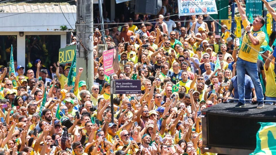 Risco-país cai ao menor nível desde 2020 após as eleições